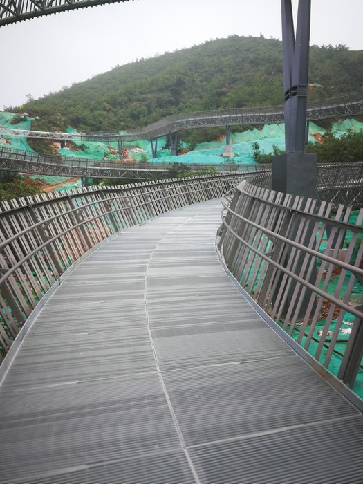 旅游观光栈道钢格板